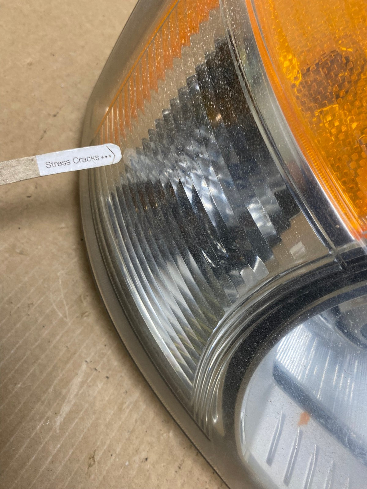 2008-2012 Land Rover LR2 Right Passenger RH Side Xenon Headlight AG2035 LK4