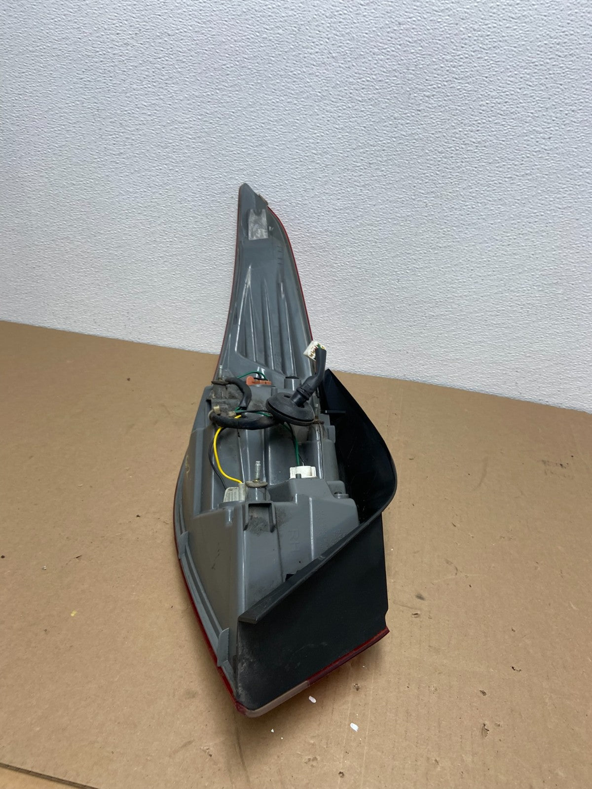 2011 2012 2013 Hyundai Elantra Sedan Right Passenger Tail Light OEM AB6362 DW5