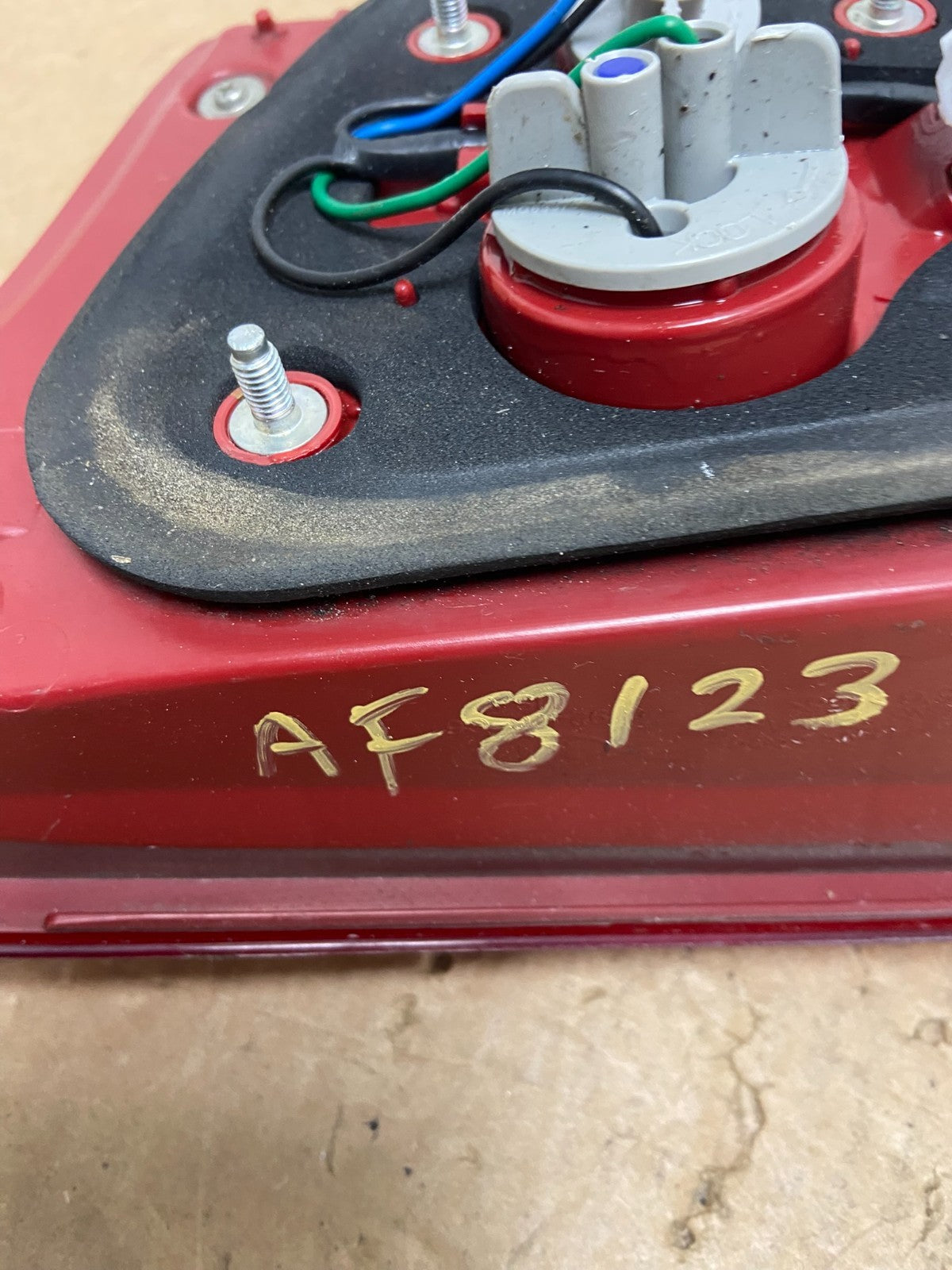2016 2017 2018 Kia Sorento Left Driver LH Inner Tail Light AF8123 DW8