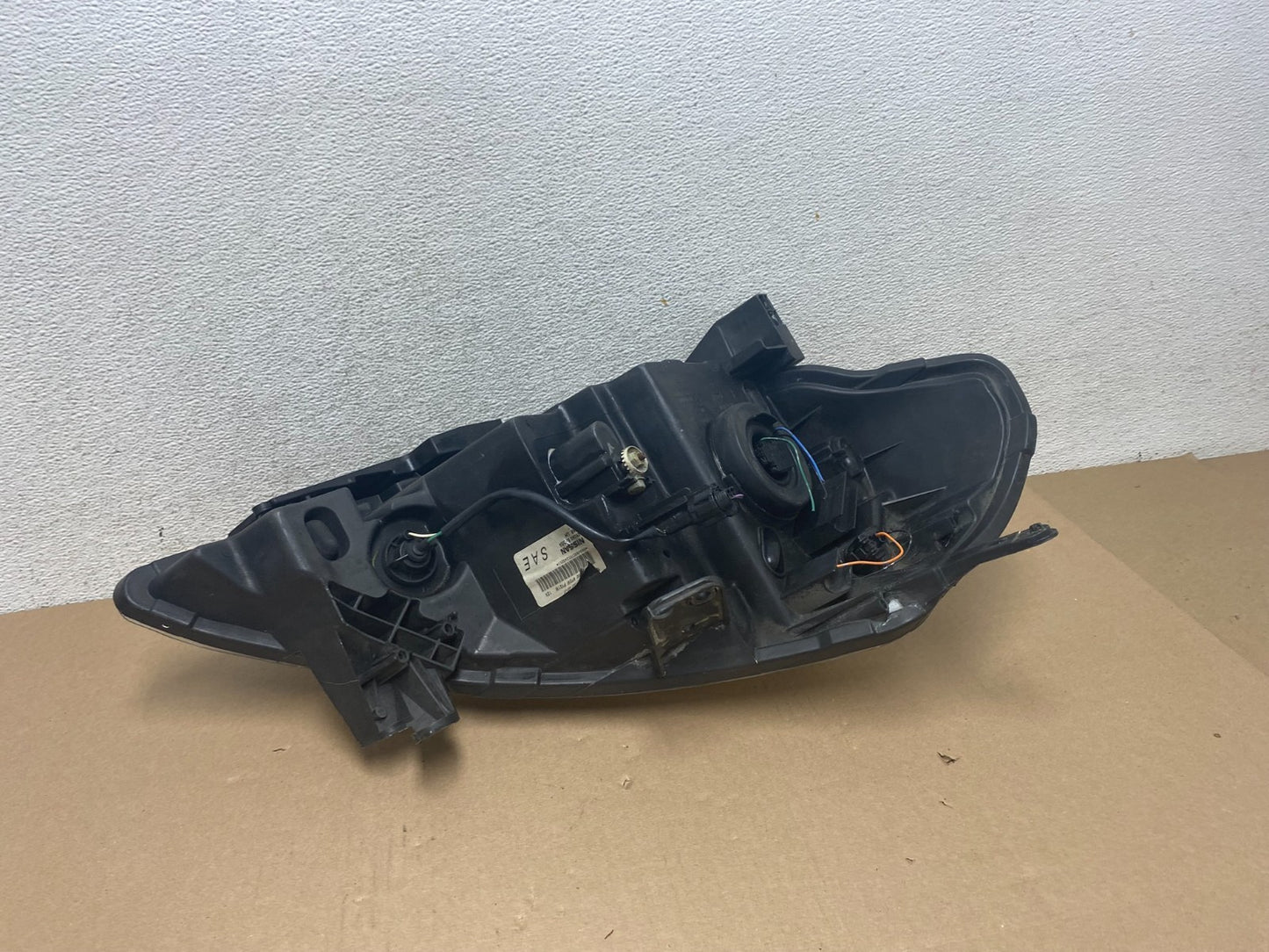 2008 to 2012 Nissan Versa Headlight Halogen Left Driver Lh Side AG5712 DW7