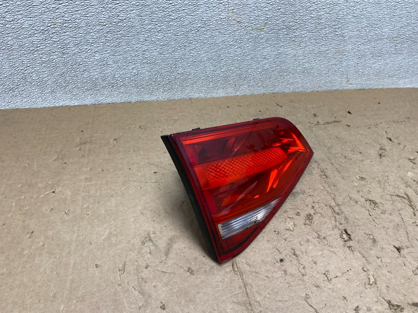 2009 2010 2011 2012 Audi A4 Sedan Left Driver Side Inner Tail Light Oem X2550 DW2