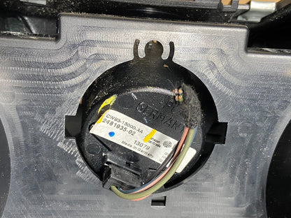 2010 to 2013 Jaguar XJ Dash Center Air Vent OEM W2063 PS7
