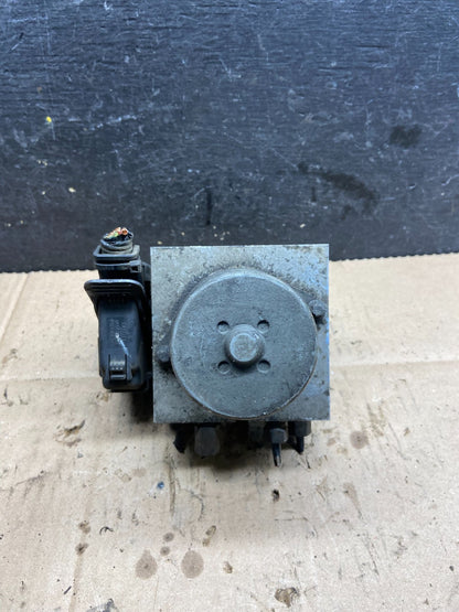 2011 - 2014 Ford E250 E350 Van  ABS Anti Lock Brake Pump Module Oem Q6113 DG5