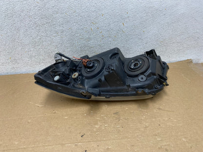 2004 2005 2006 Toyota Highlander Headlight Right Passenger RH Side AH8283 DW6