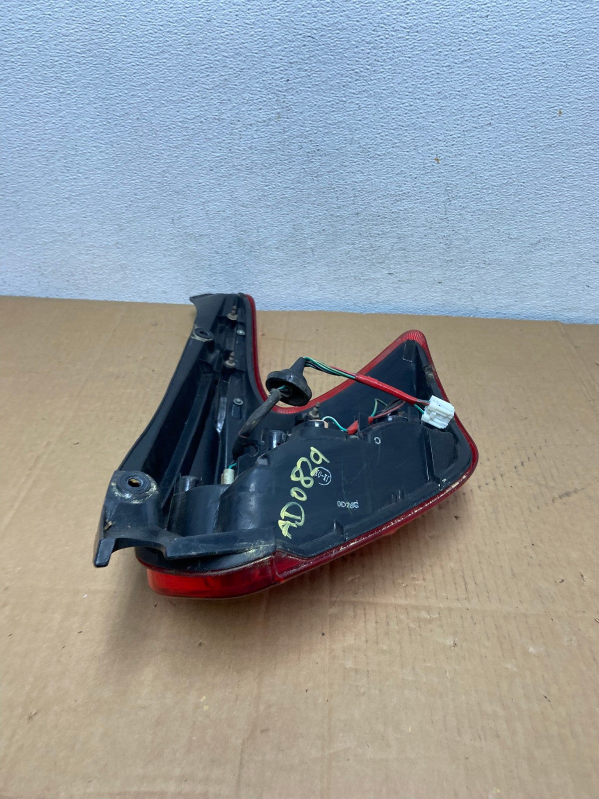 2011 to 2014 Nissan Juke Left Driver LH Side Tail Light AD0829 LK4