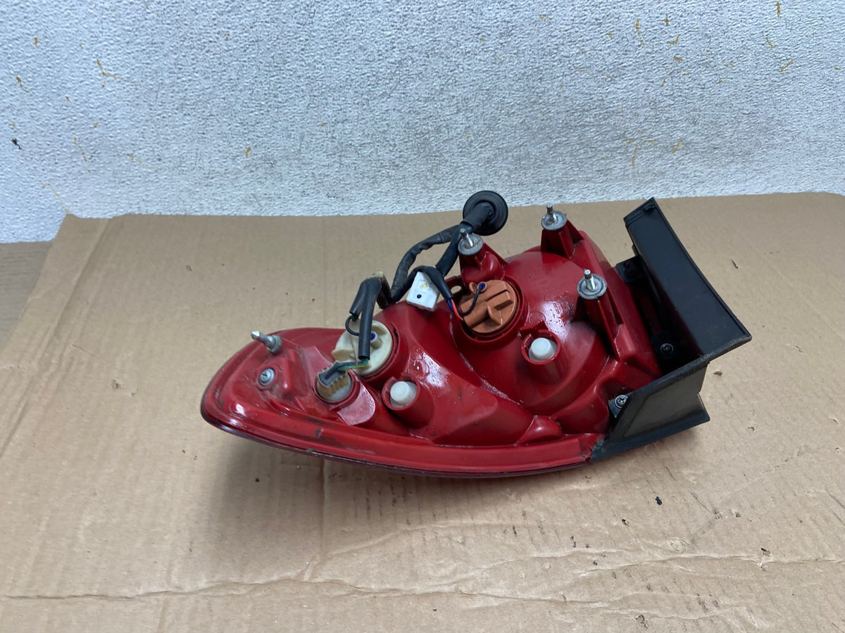 2007 - 2009 Hyundai Santa Fe Left Driver LH Side Tail Light AI1199 LK4