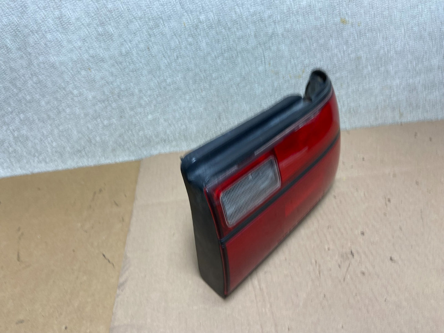 1988 - 1992 Toyota Corolla Right Passenger RH Side Tail light AA0288 DG2