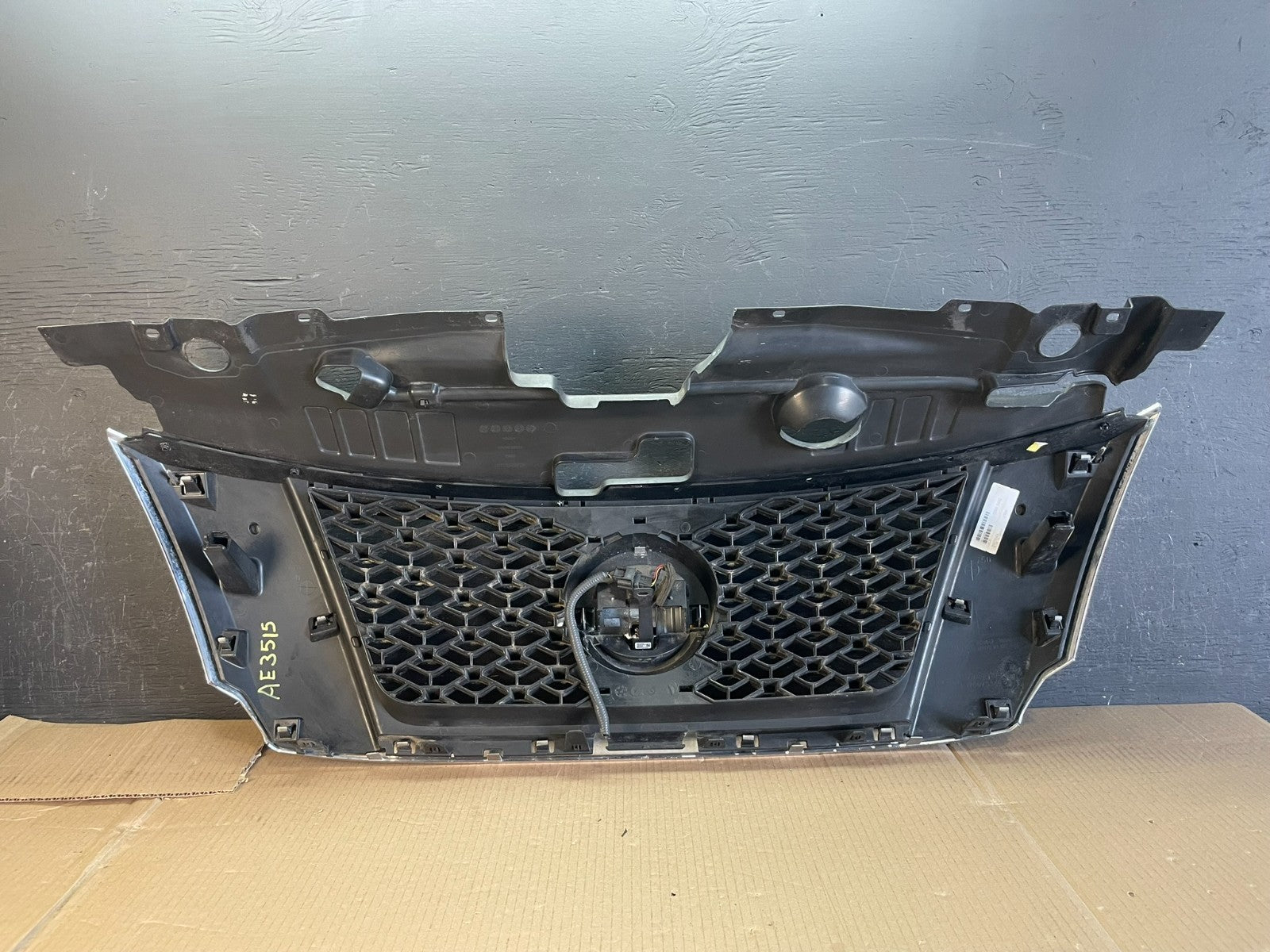 2013-2016 Pathfinder Front Upper Chrome Camera Grill Grille Aftermarke AE3515 DG5