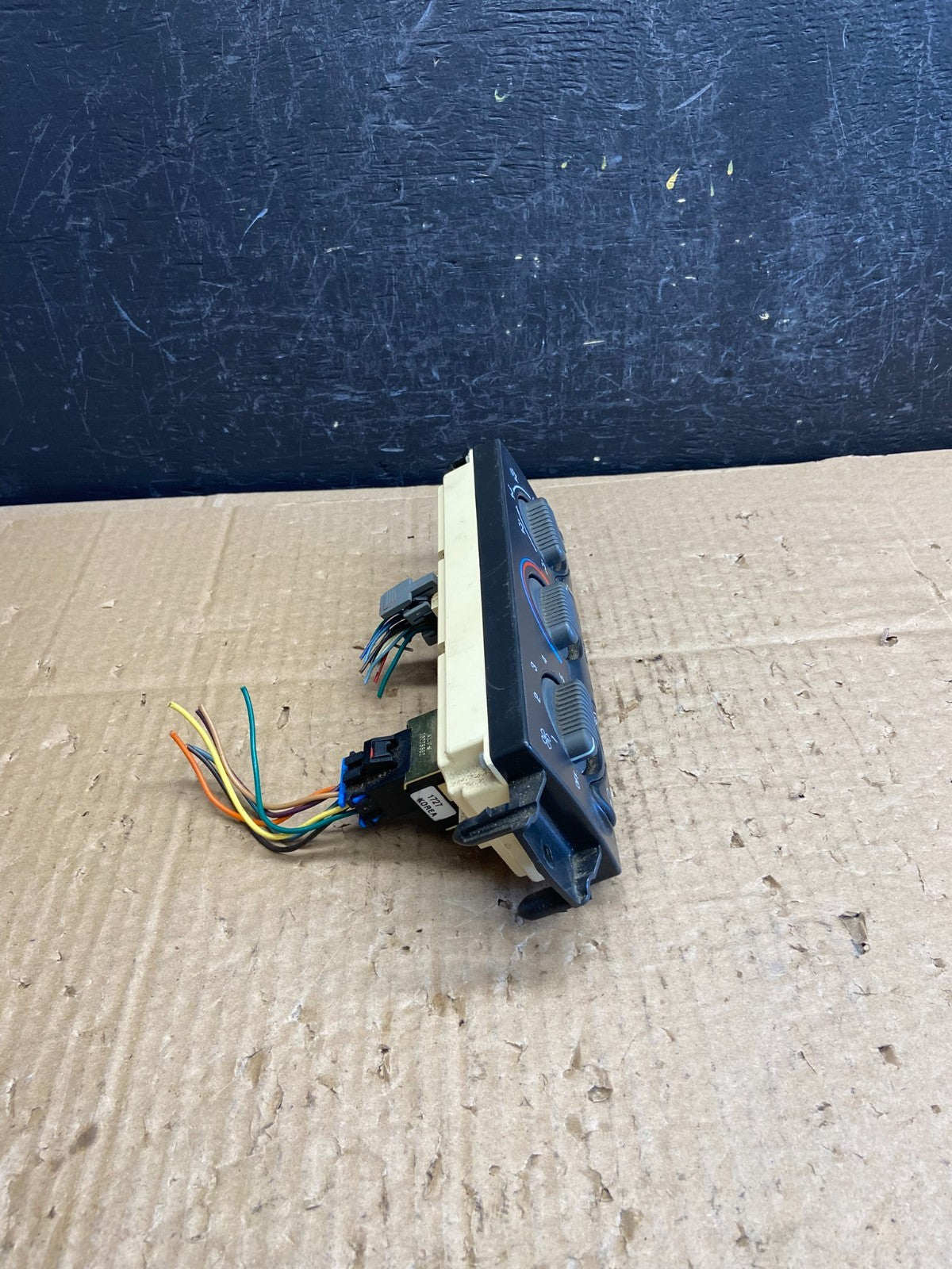 1999 to 2002 Chevrolet Silverado HVAC Heater Climate Control Module AD1859 DG1