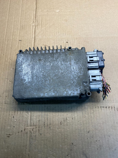 2000 Chrylser 300m Concorde  3.5L Engine Control Unit ECU p04896240ag AA7682 DG0