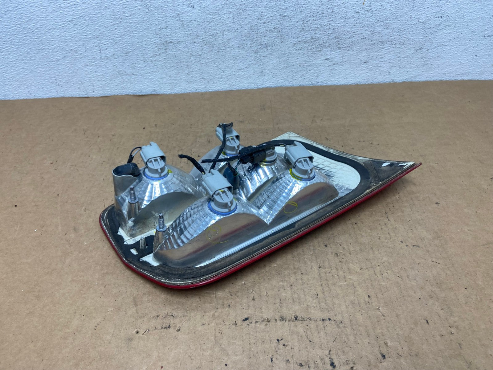 2007-2009 Lincoln Zephyr MKZ Right Passenger Side Tail Light Inner AD4713 LK5