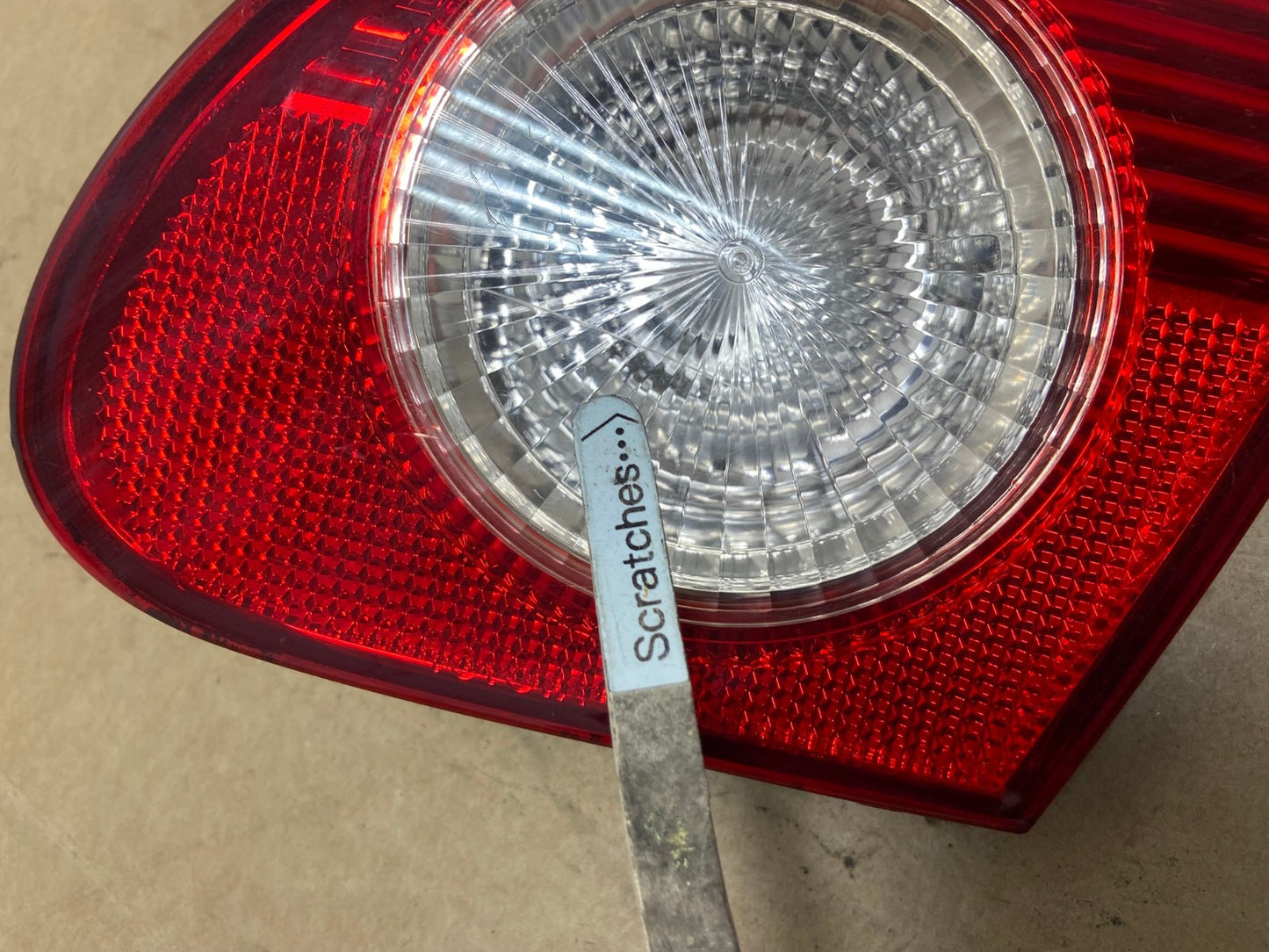 2003-2008 Toyota Corolla Inner Passenger Right RH Side Tail Light AE3117 LK3