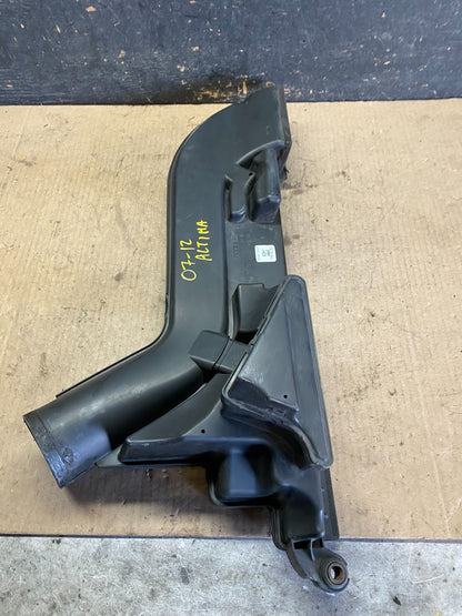2007 to 2013 Nissan Altima 2.5L Air Duct Tube Resonator 16554-JA000 OEM Q5869 DG7