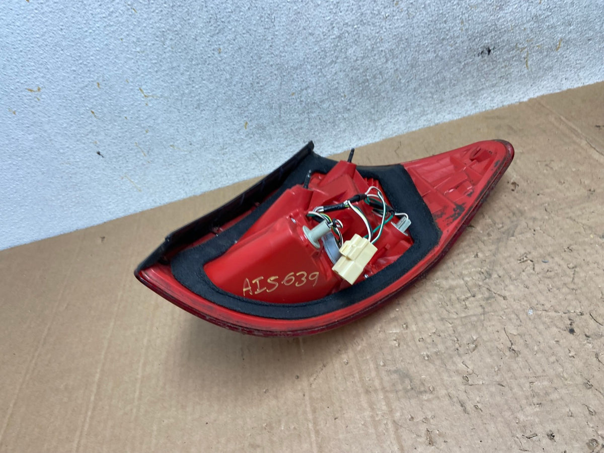 2006 2007 2008 Toyota Rav4 Left Driver LH Side Tail Light AI5639 LK4