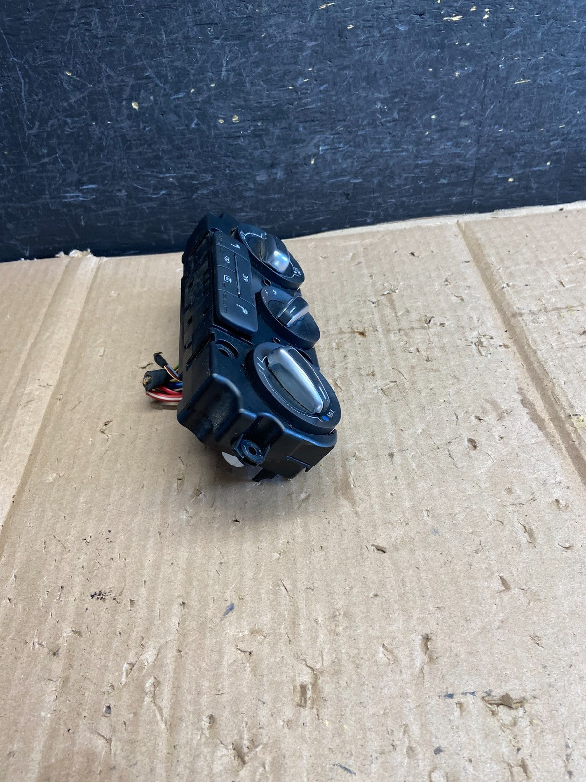 2011 - 2014 Volkswagen Jetta Center Climate Control Panel AC Heater AI2845 DW1