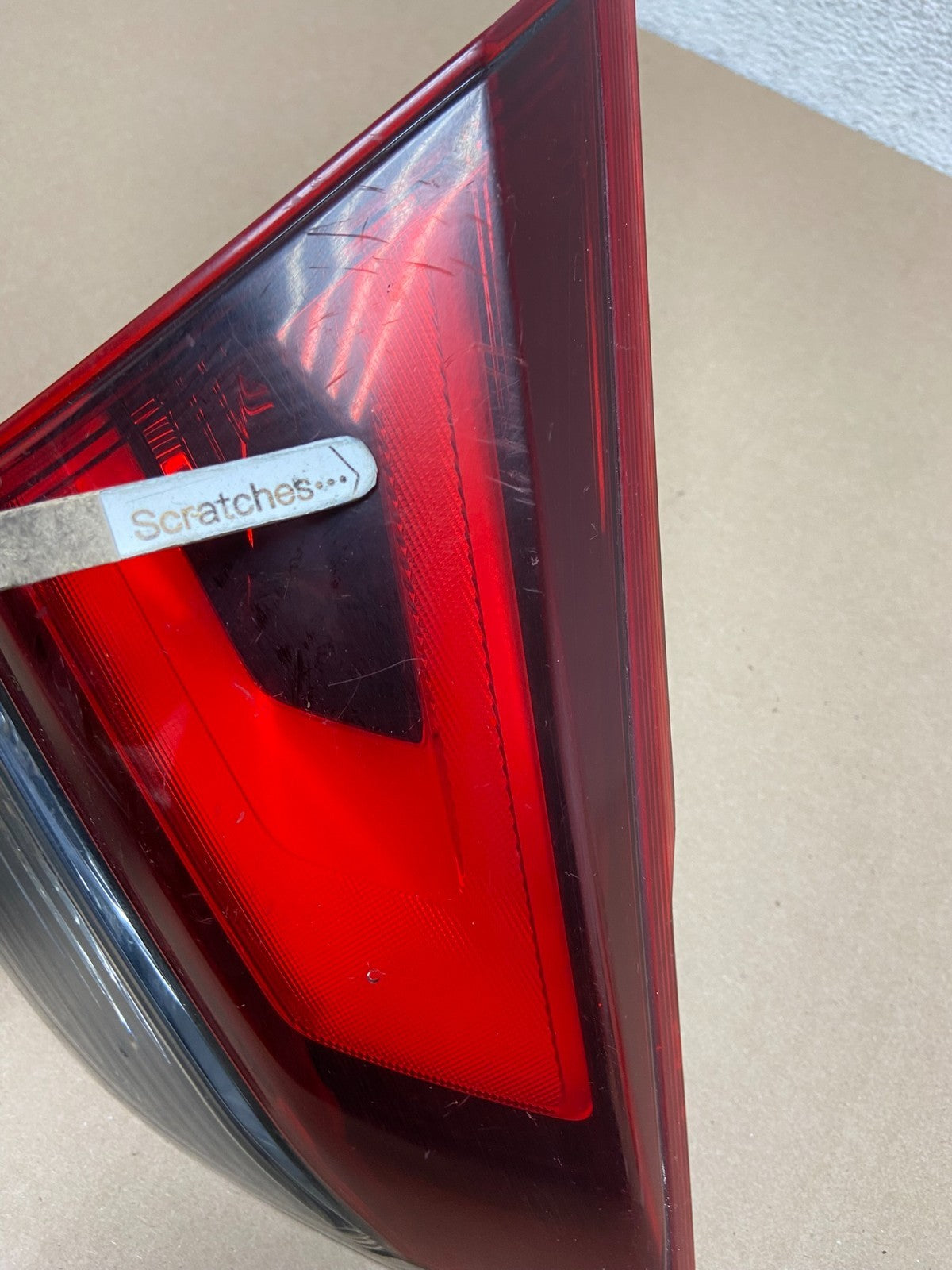 2017 - 2020 Nissan Rogue Inner Left Driver LH Side Tail Light AG5700 DW3