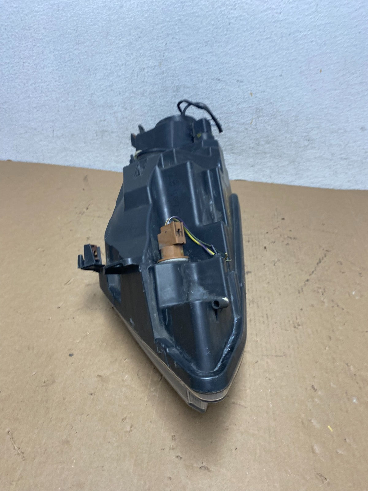 2010 2011 2012 Ford Fusion Right Passenger RH Headlight Halogen AD8029 DW9
