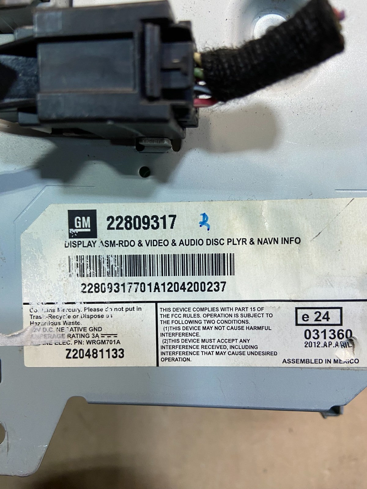 2008 to 2012 Cadillac SRX CTS Audio Radio Screen Display Player Oem Z0535 DG9