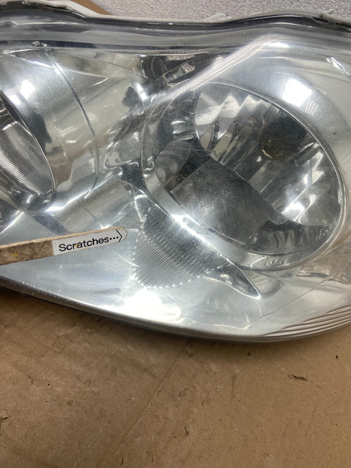 2005 to 2008 Toyota Corolla Left Driver LH side Headlight Oem AB6171 DW3