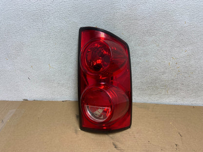 2007 - 2009 Dodge Ram 1500 2500 Right Passenger Rh Side Tail Light AH4455 DW0