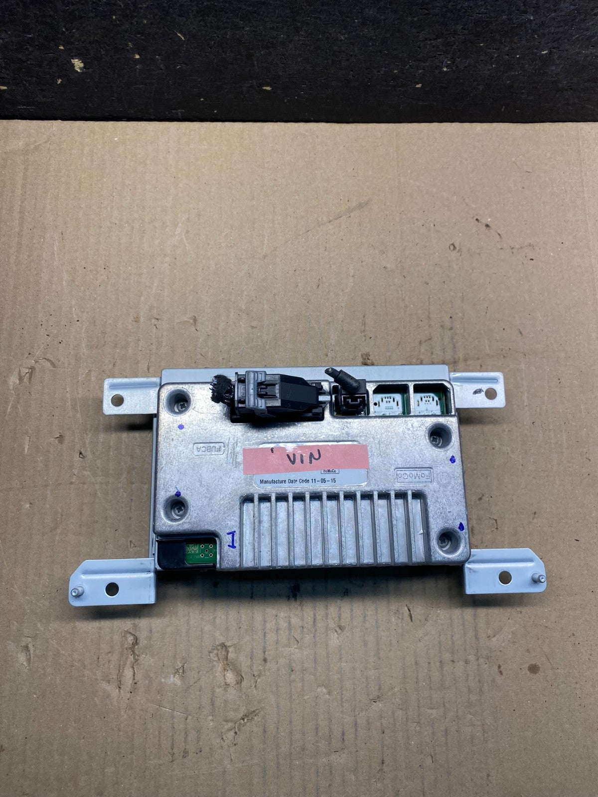 2013-2015 Lincoln MKT Radio 8" Screen W/ Sync 2 Module DE9T-18B955-FD ai5129 DG4