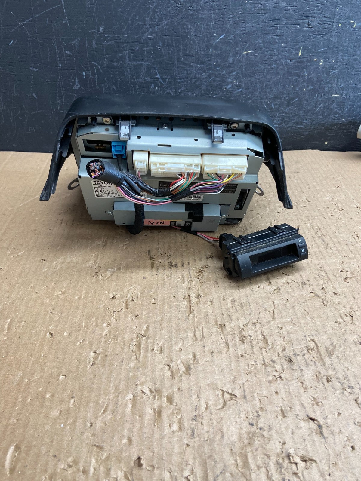 2006 to 2009 Toyota Prius Radio Stereo Receiver Screen Display AE4477 DW3