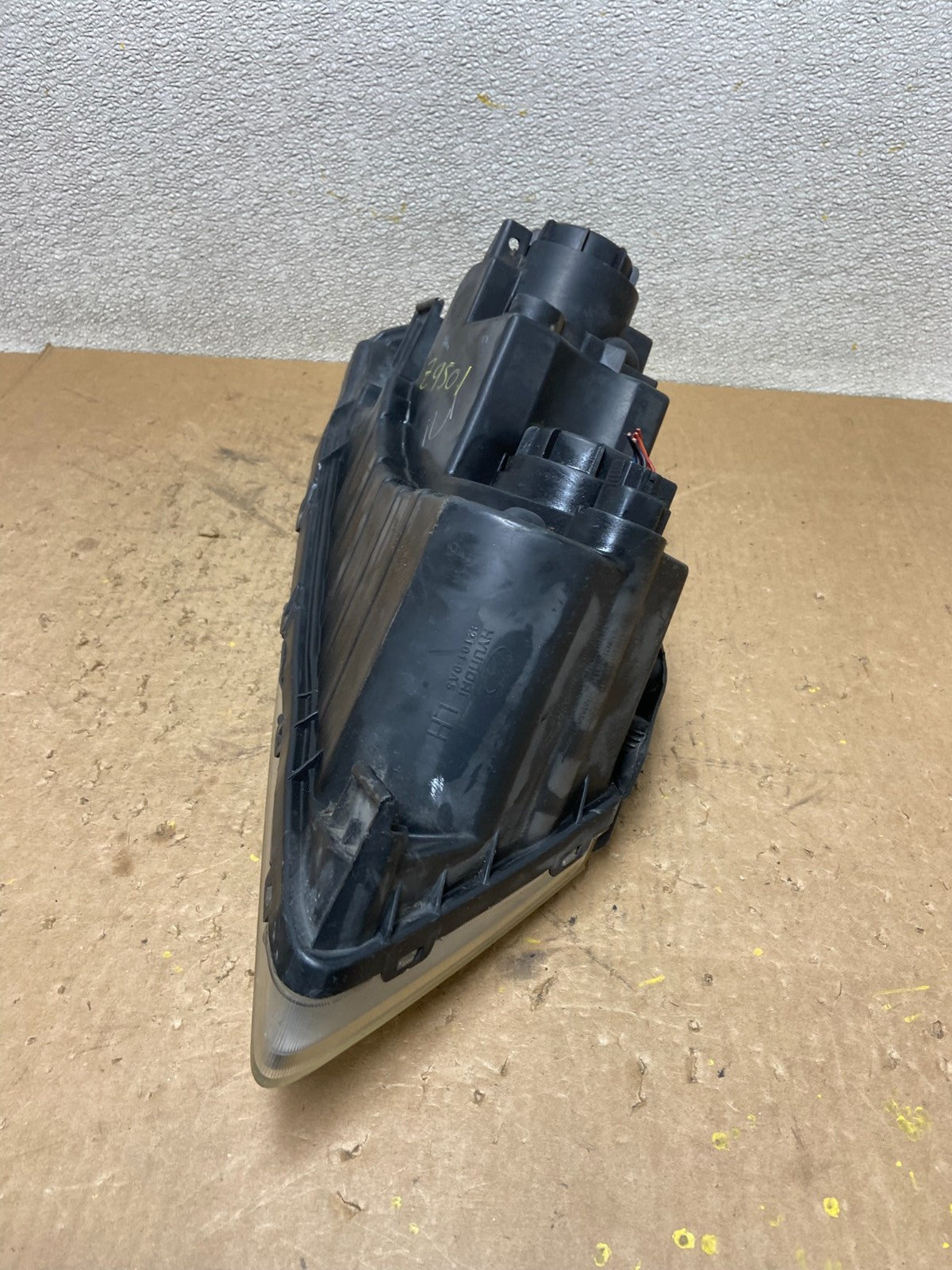 2009 - 2010 Hyundai Sonata Left Driver LH Side Headlight Halogen Z9501 DW6