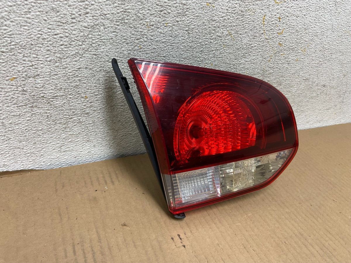 2010 to 2014 Volkswagen Golf GTI Left Lh Inner Tail Light AH3041 DW1