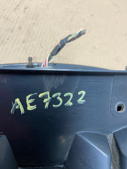 2005 2006 2007 Jeep Liberty Left Driver Lh Side Tail Light AE7322 LK7