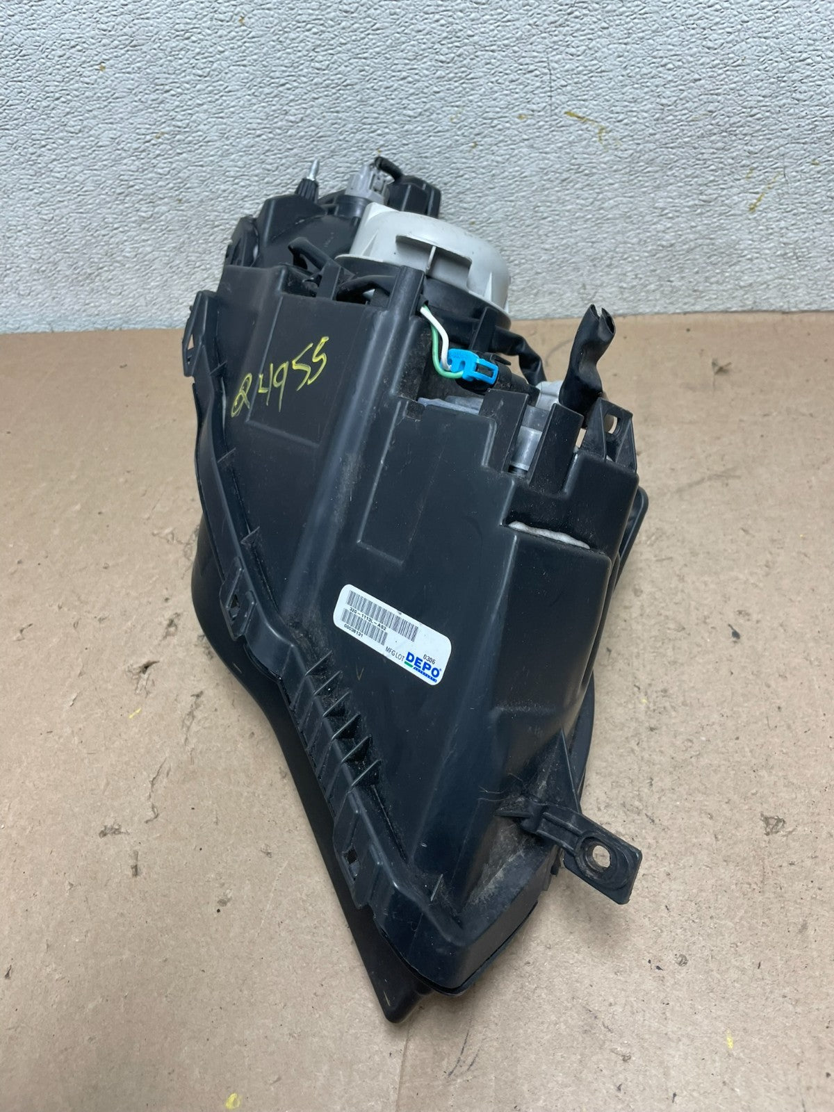 2006 to 2007 Subaru Legacy Left Driver LH Side Black Headlight DEPO Q4955 DW7