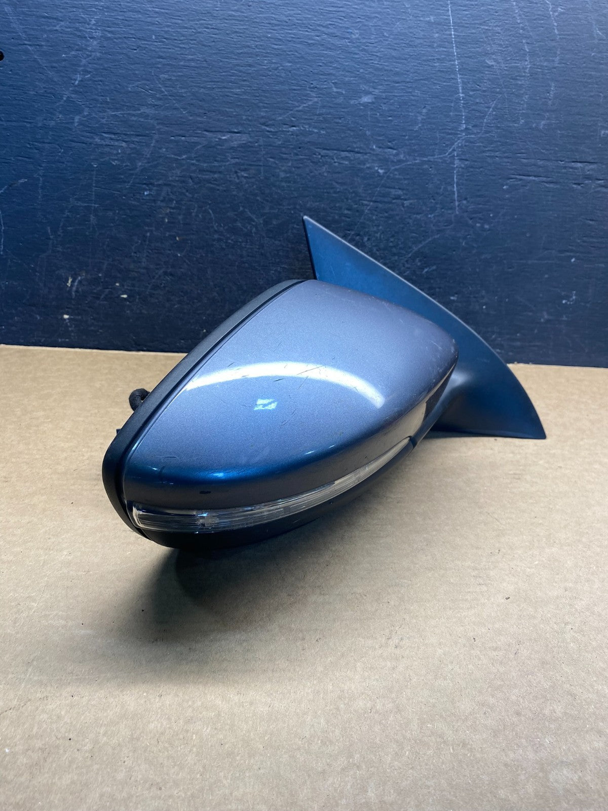 2009 to 2012 Volkswagen CC Right Passenger Power Door View Mirror AD9865 DW1
