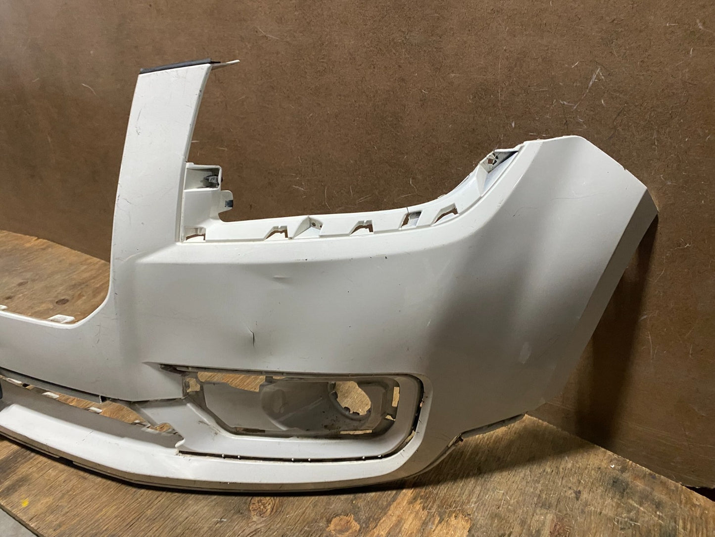 2013 to 2016 GMC Acadia Front Upper Bumper Cover AF35744