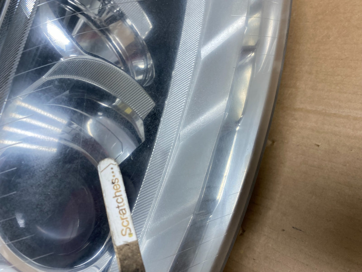 2009-2011 Audi A6 Right Passenger RH Side Headlight Xenon HID AI8376 DW3