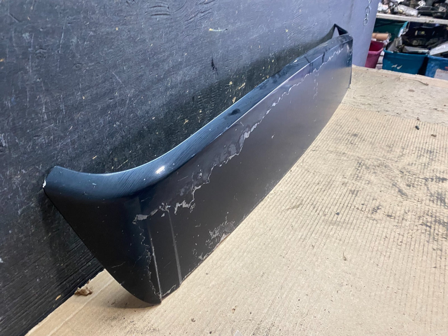2003 to 2006 Porsche Cayenne Rear Spoiler Third Brake Light Wing OEM V9524 DG2