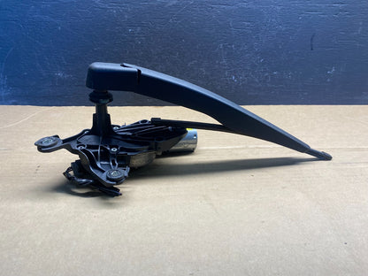 2011 to 2019 Ford Explorer Rear Windshield Wiper Motor ad3524 DG1