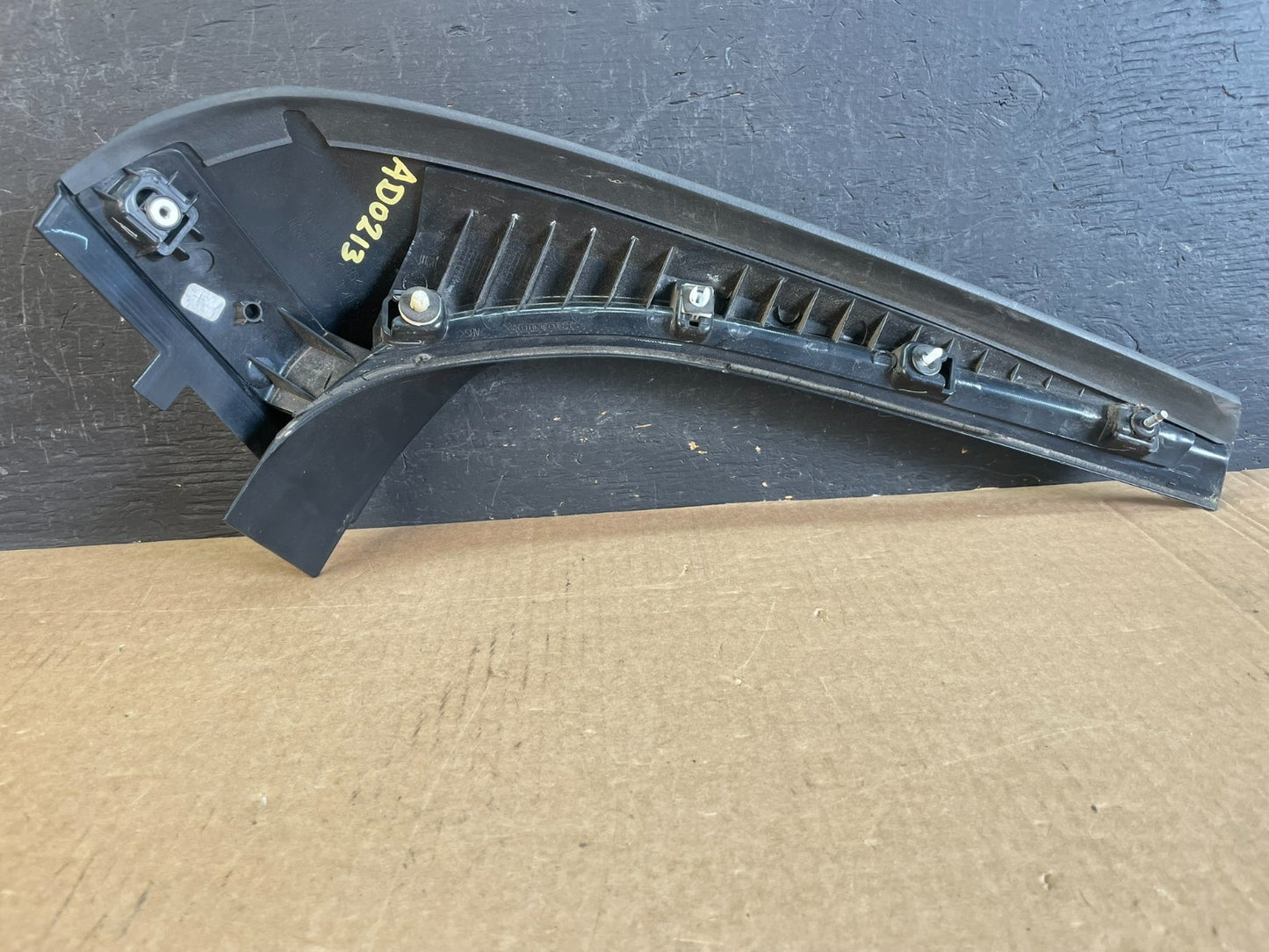 2011-2017 Honda Odyssey Left Driver Rear Gate Spoiler Garnish AD0213 DG3