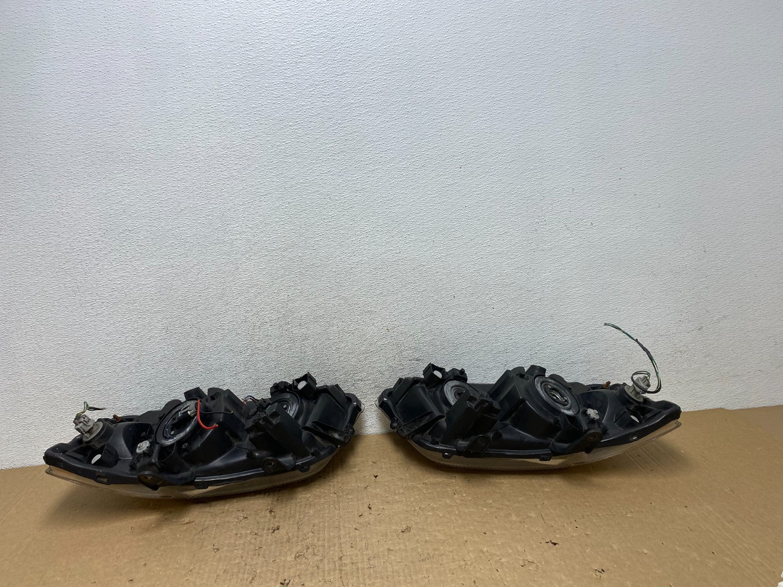 2001 2002 2003 Toyota Highlander Headlights Left+Right Side AF8195 DW5