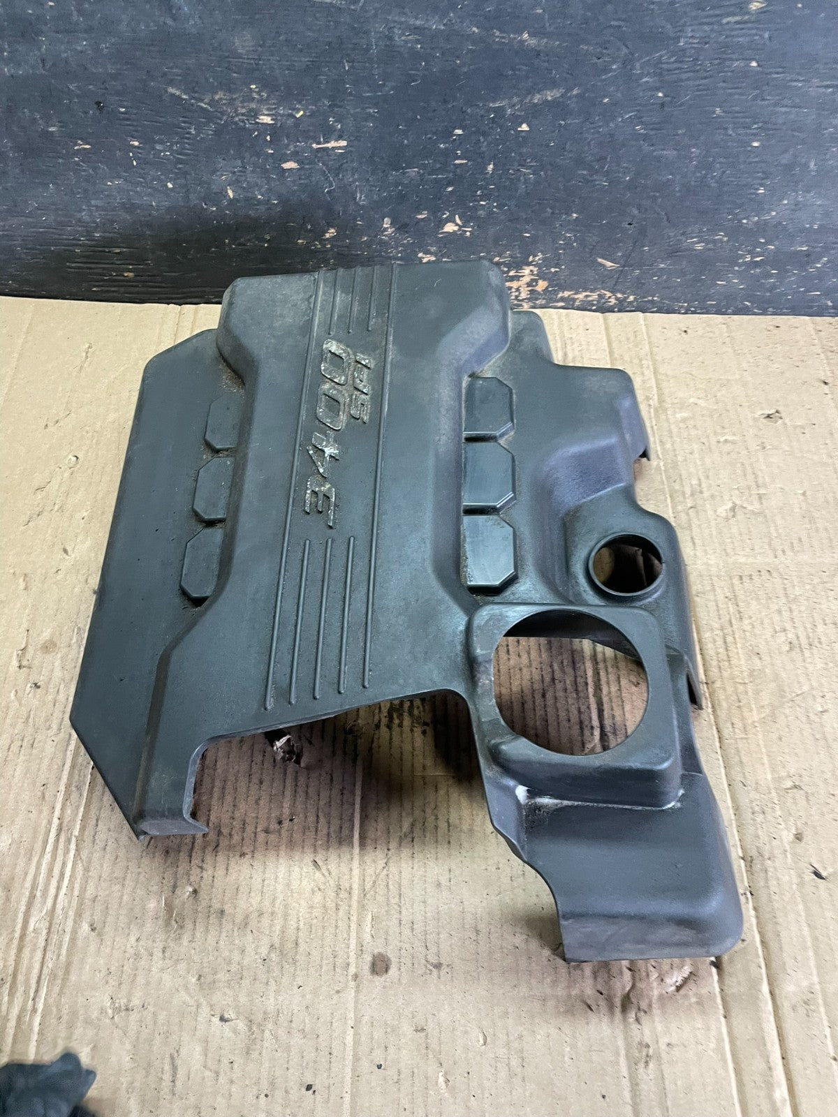 2006 to 2009 Pontiac Torrent 3.4L Top Engine Motor Cover OEM  S6067 DG3