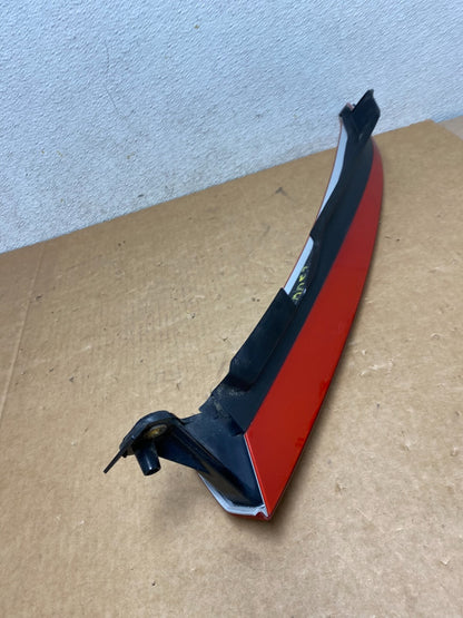 2003 to 2006 Volvo XC90 Right Passenger Side Upper Tail Light I0057 DG16