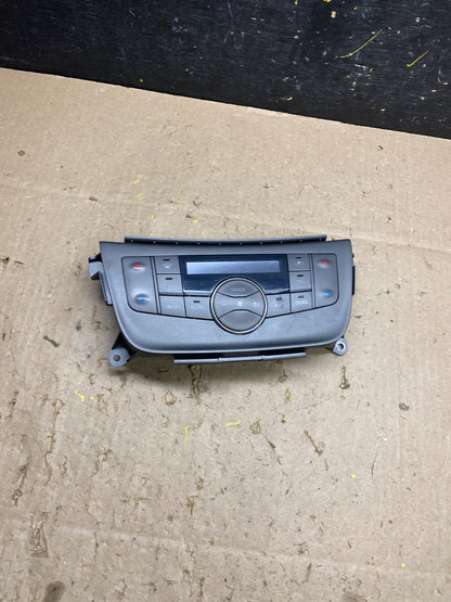 2013 2014 Nissan Sentra AC Heater Temperature Climate Control OEM u5048 DG0