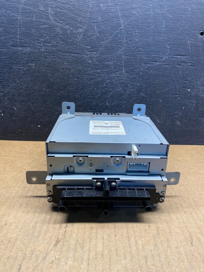 2006 Subaru Tribeca CD Player Radio Receiver Control AH4999 DG0