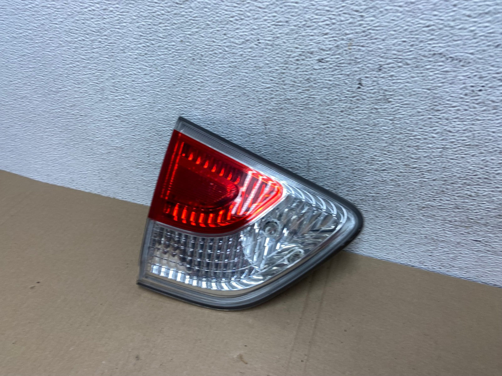 2013 to 2016 Nissan Pathfinder Left Driver Inner Tail light AE9450 LK1