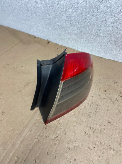 2006-2009 Mercury Milan Right Passenger Side Tail Light AE9358 LK2