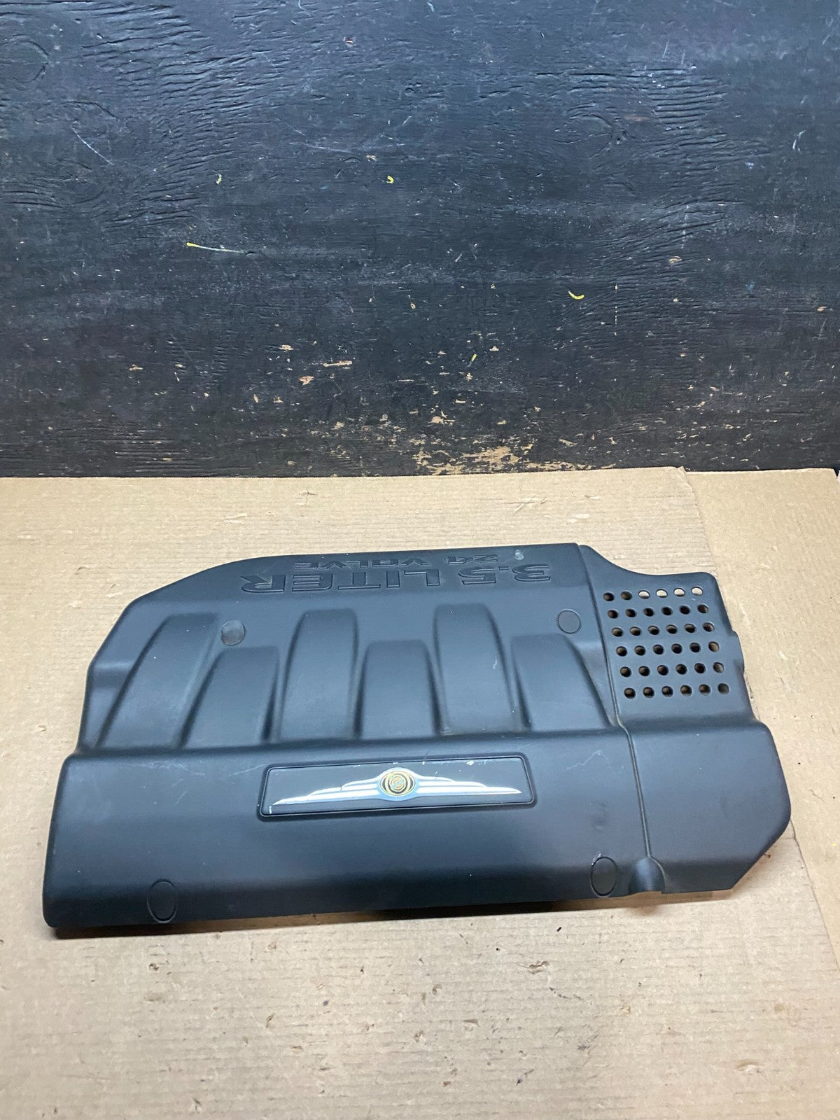 2004 2005 2006 Chrysler Pacifica 3.5L Engine Cover Motor v7062 DG1