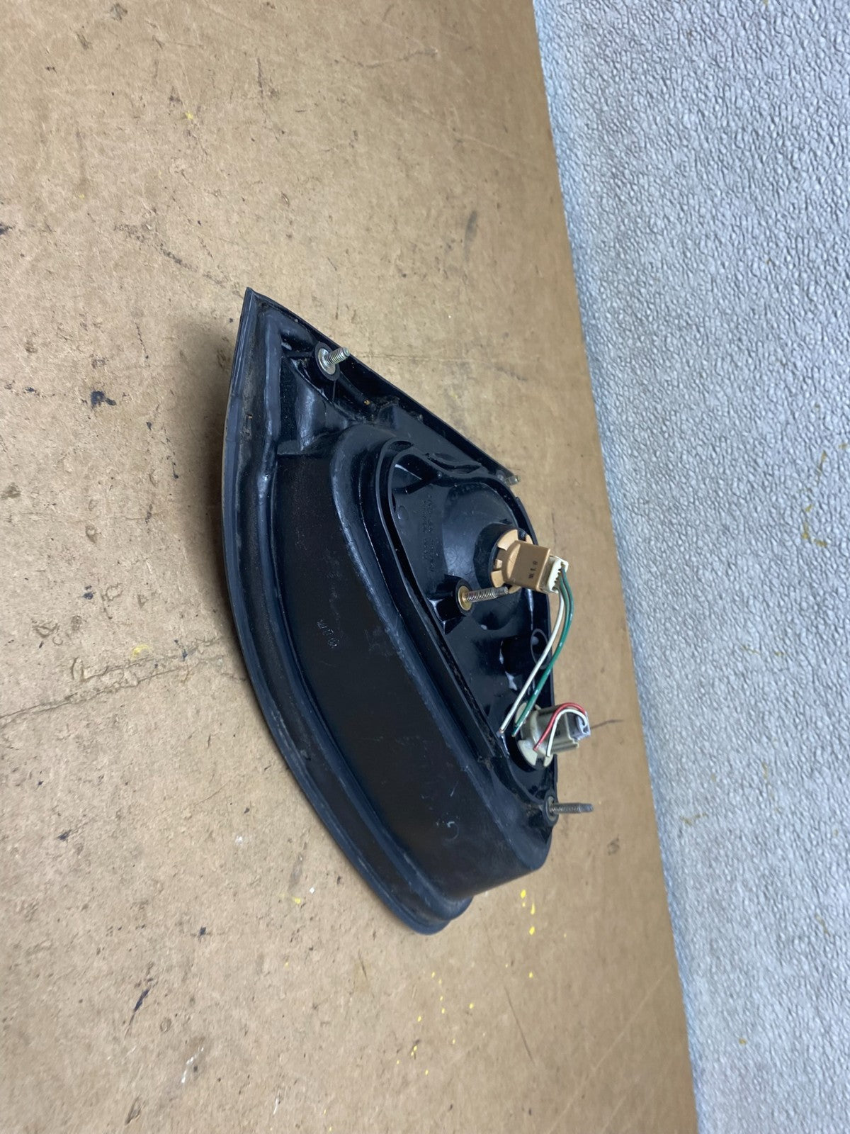 1999-2001 Lexus Rx300 Left Driver Lh Tail Light Inner Trunk Lid Oem X6965 GD5