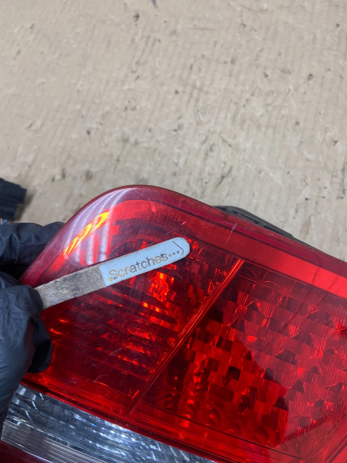 2004 to 2007 Audi A8 Sedan Right Passenger RH LED Tail Light ah2821 DG4