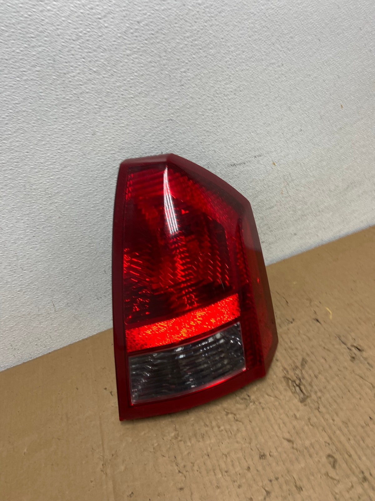 2005 2006 2007 Chrysler 300 Right Passenger Rh Side Tail Light AD2481 LK2