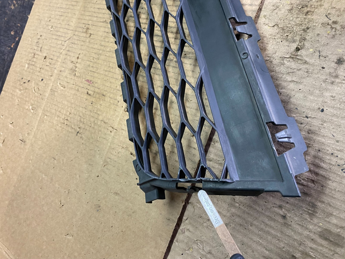 2016 2017 2018 Ford Explorer Front Lower Grill Grille Oem X9640 DG6