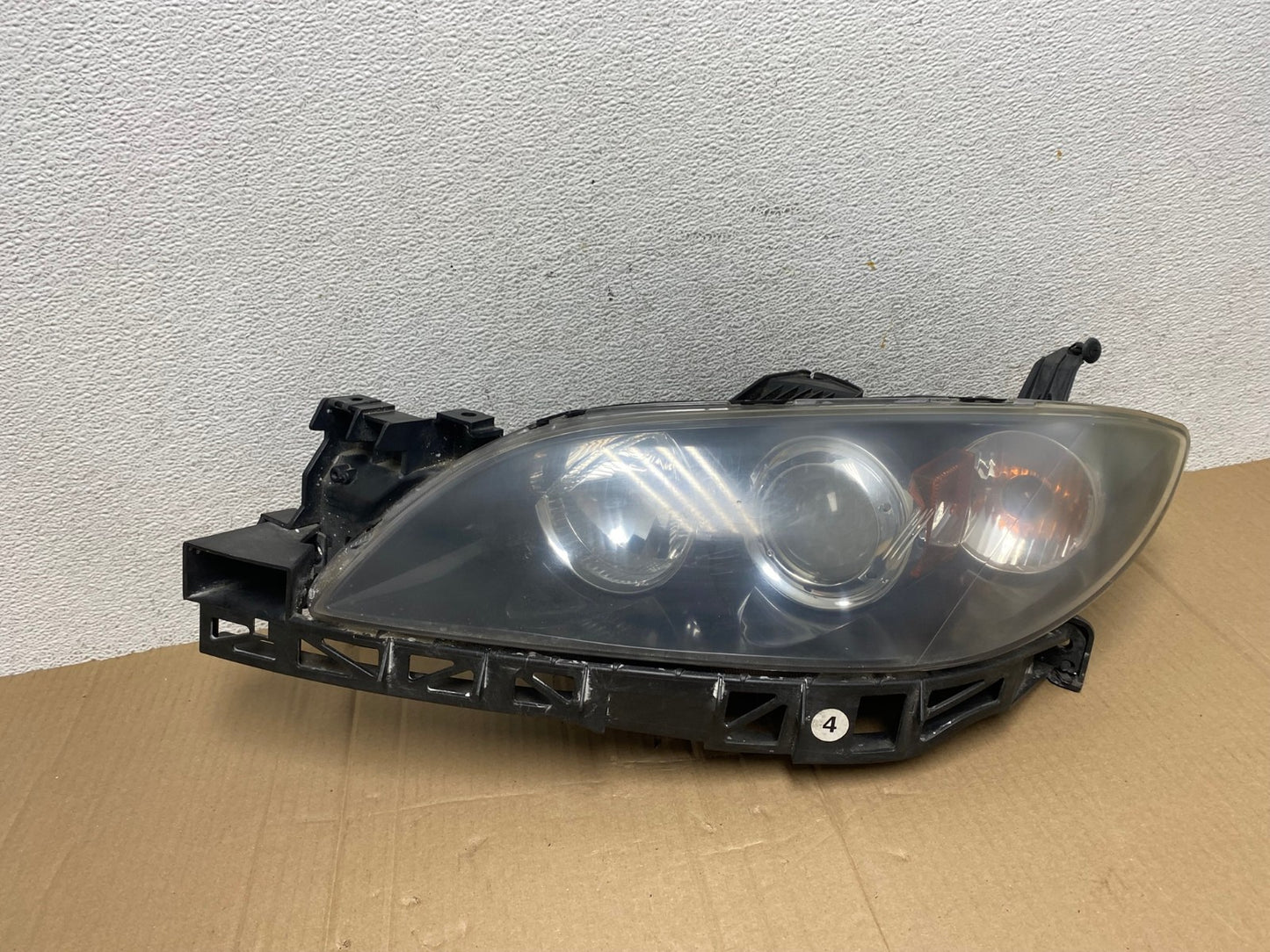 2004 to 2009 Mazda 3 Sedan Left Driver LH Side Headlight AE8908 LK0