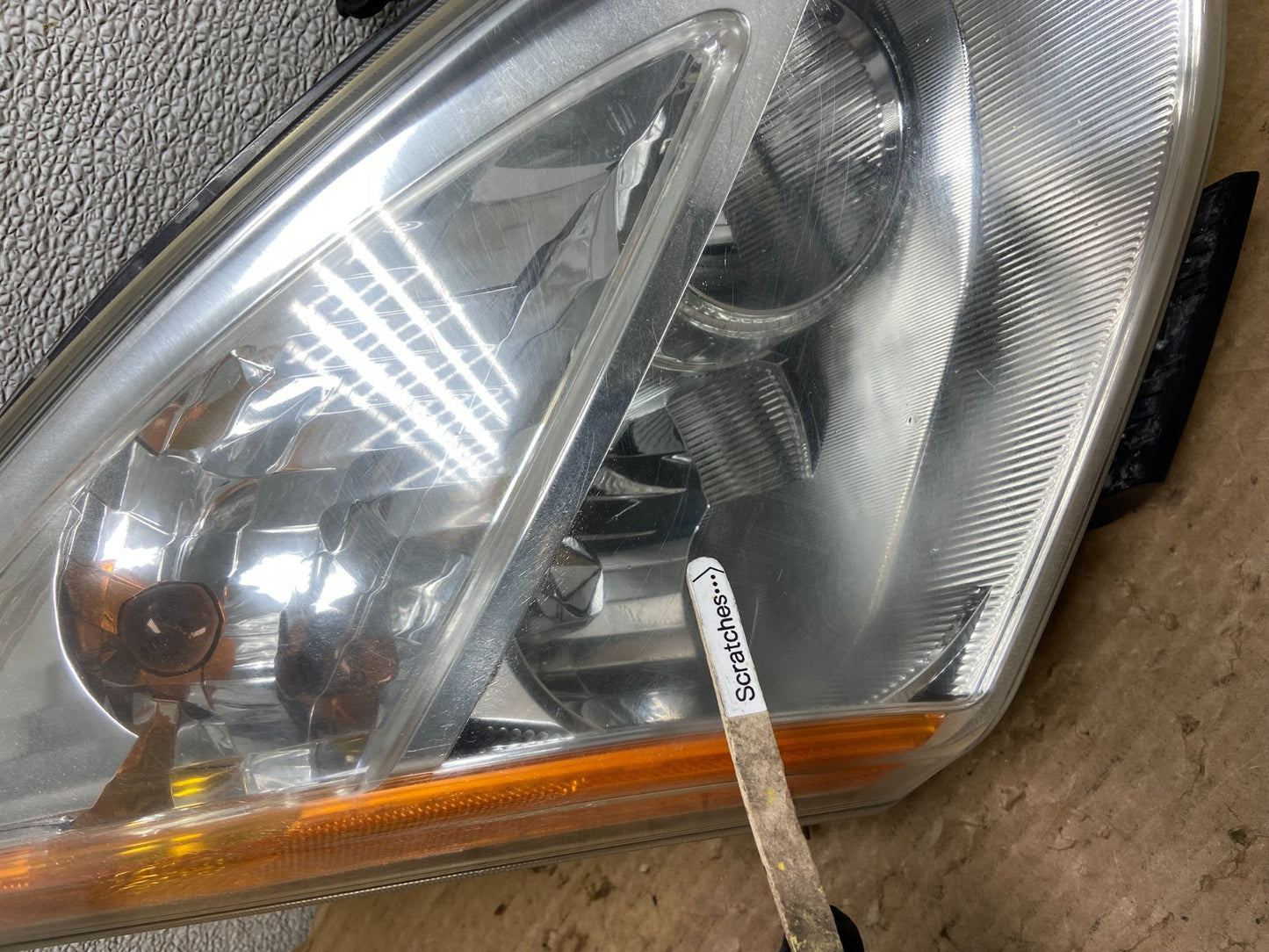 2009-2013 Nissan Rogue Right Passenger Xenon HID Headlight OEM AB5340 DW3
